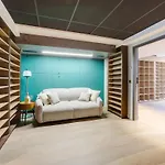 Ultra Luxury And Garden!